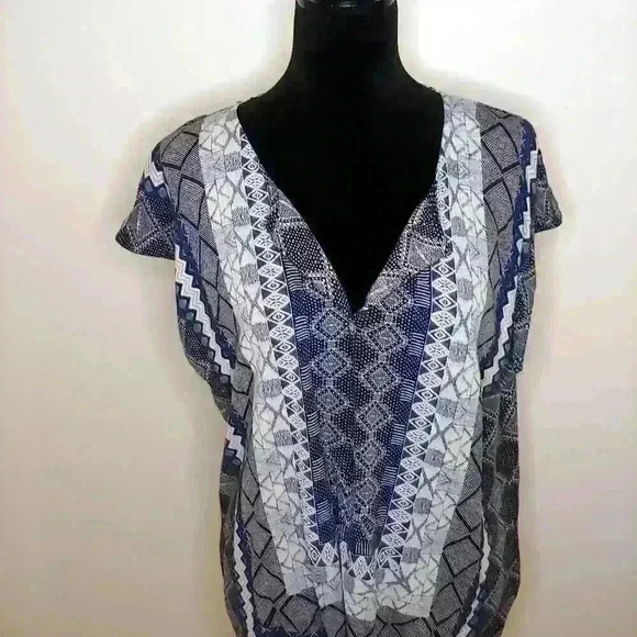 Lucky BRAND Blue Print Tie Front Top - Picture 3 of 8